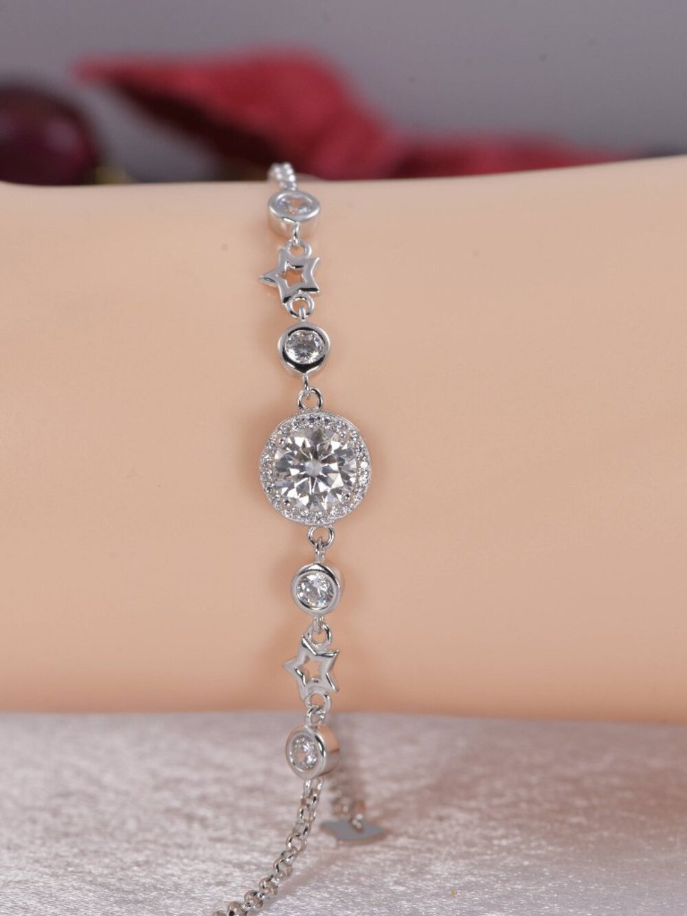 1ct Moissanite Bracelet 925 Sterling NWT 7"